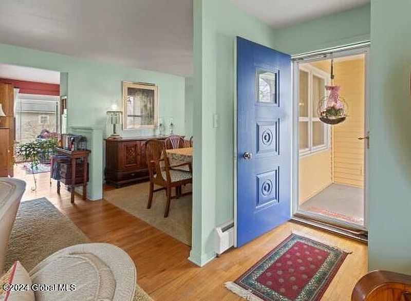 5th image of 29 W Parkwood Street