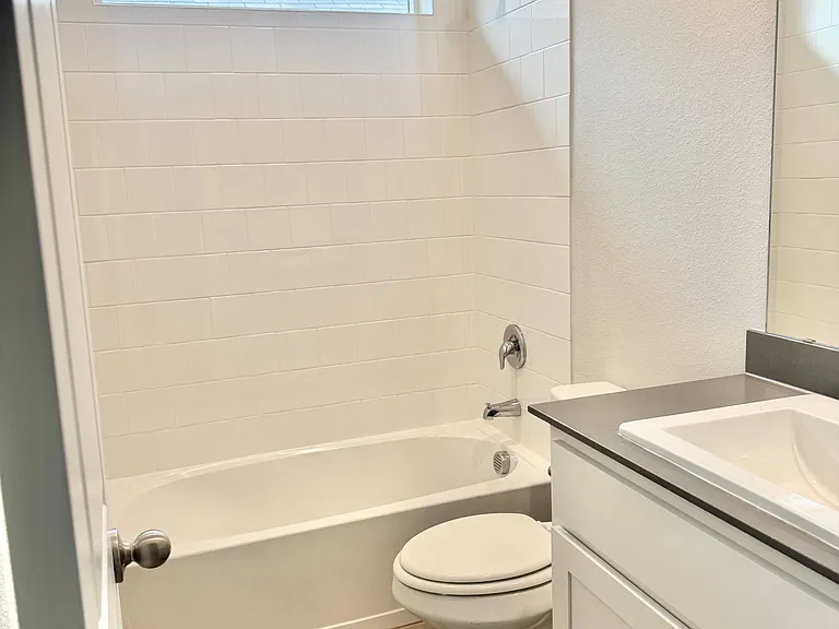 160 Daffodil Ln — Photo 11