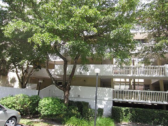 3rd image of 7081 Environ Blvd APT 438