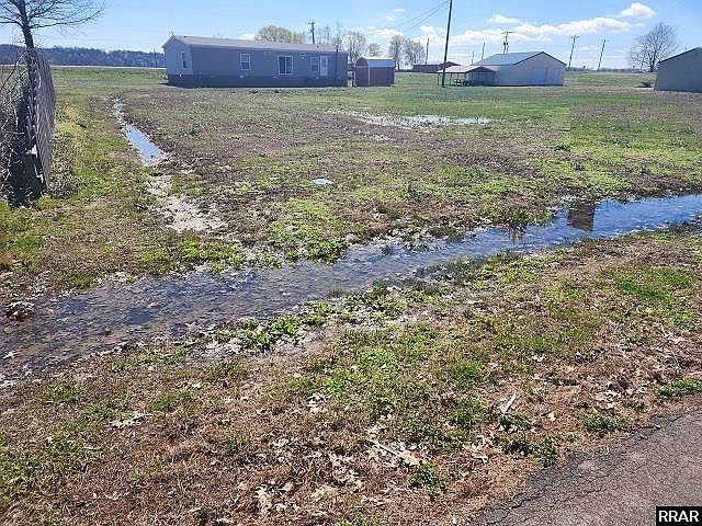 2nd image of Lake Dr