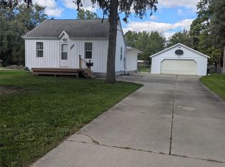 29804 John Hauk St, Garden City, MI 48135