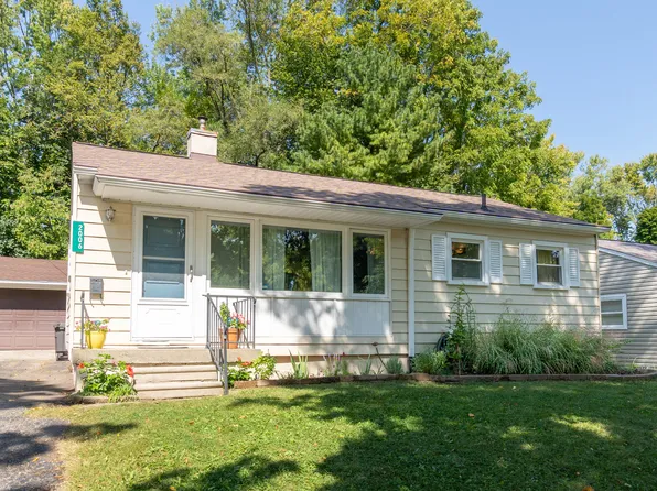 2006 Arborview Blvd, Ann Arbor, MI 48103