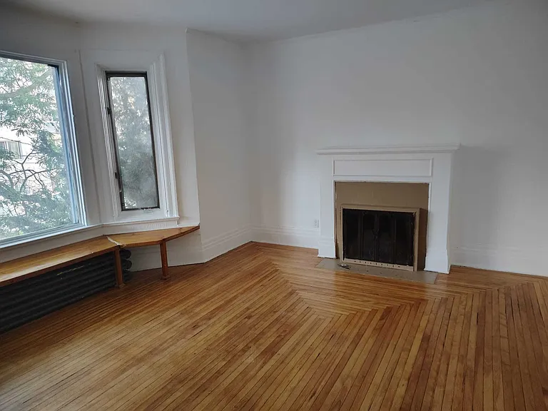 301 Wilbrod St — Photo 10