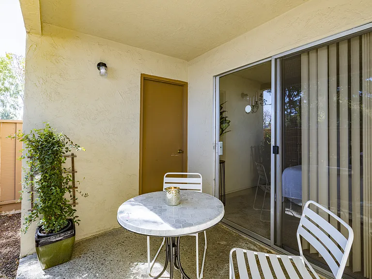 Sundale — Photo 11