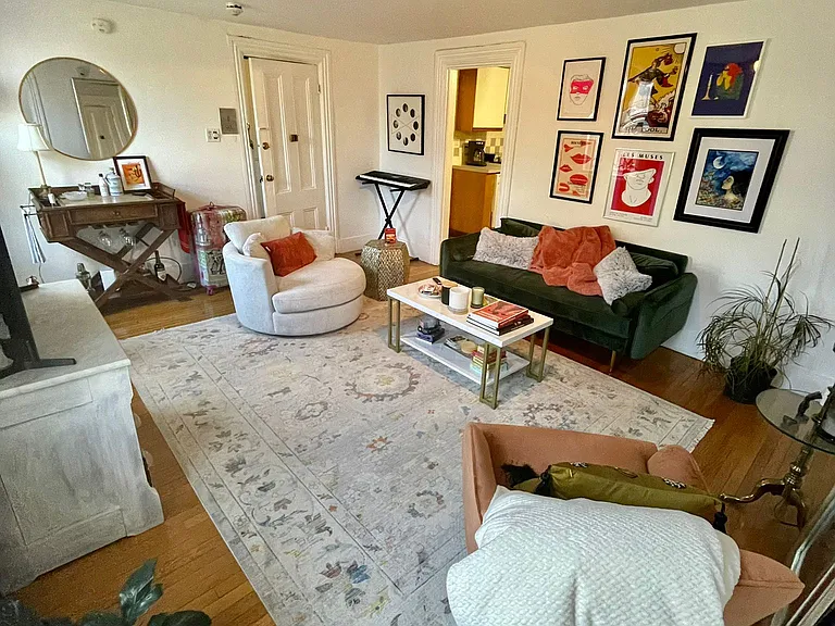 23 Irving St #3 — Photo 1