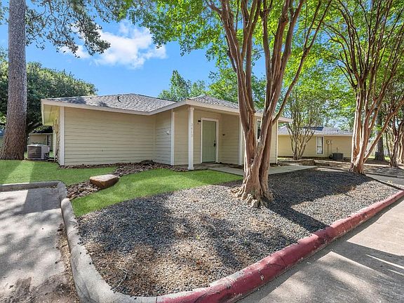 2nd image of 3412 Balboa Cir #51