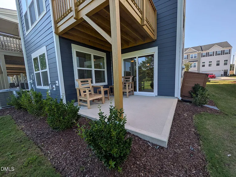 847 Parc Townes Dr #B — Photo 22