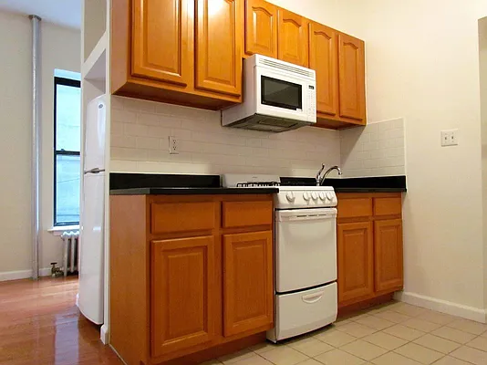 Rented by Landmark Real Estate | media 19