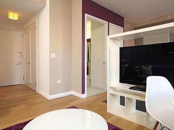4th image of 382 Central Park W APT 15F