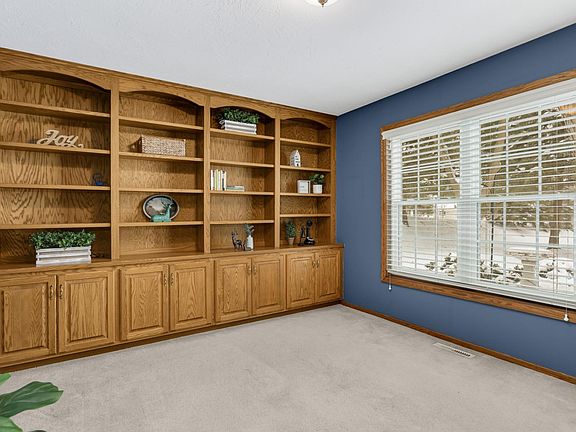 4th image of 14713 Oak Run Ln