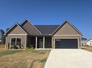 2103 N November Dr, Boiling Springs, SC 29316