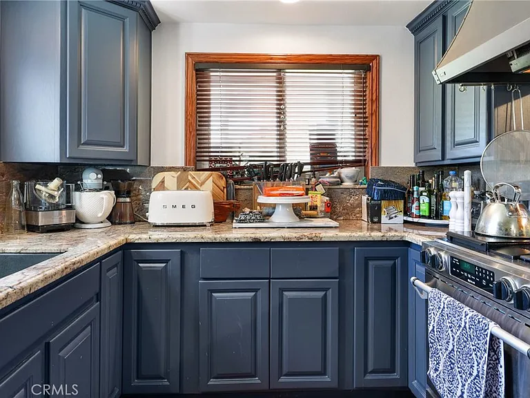 2642 Westminster Pl — Photo 13