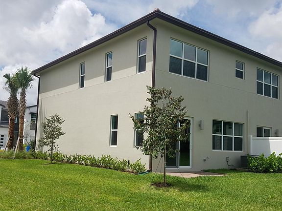 2nd image of 9044 Kingsmoor Way #9044