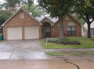 8513 Liberty Ln, Rowlett, TX 75089