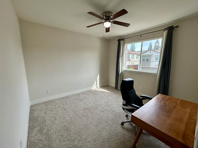7015 Talmage Ct — Photo 24