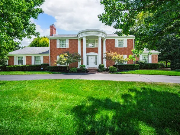 1010 Brittany Hills Dr, Dayton, OH 45459
