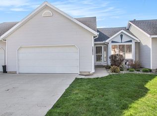 14831 Anchor Ct, Holland, MI 49424