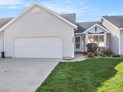 14831 Anchor Ct, Holland, MI, 49424