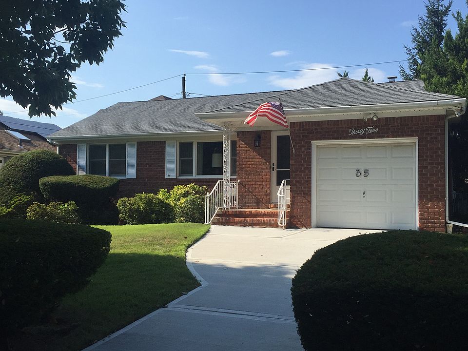 1st image of 35 Oak Ln