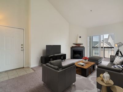 5136 Brittney Elyse Cir APT J, Centreville, VA, 20120