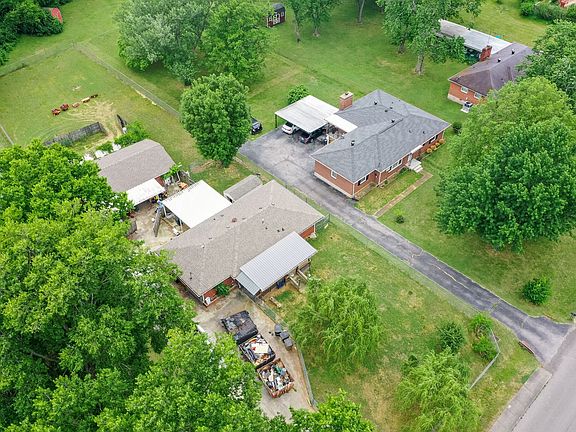 5th image of 2910 Rich Acres Dr