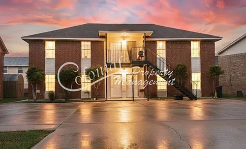 1703 Benttree Dr #C Photo 1