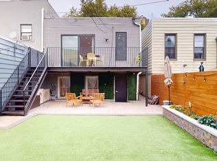 3604 36th Ave, Astoria, NY 11106