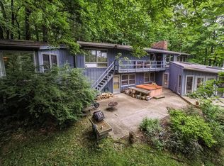 308 Rebel Dr, Pewee Valley, KY 40056