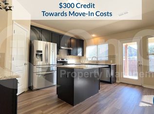 4524 Lakeside Hollow St, Roanoke, TX 76262