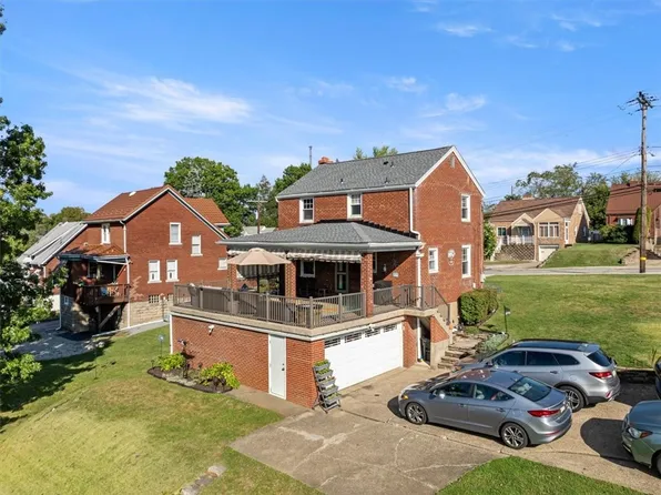 1070 Greentree Rd, Pittsburgh, PA 15220