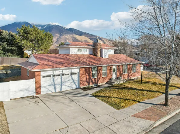 12161 S Spring Ridge Cir, Sandy, UT 84094
