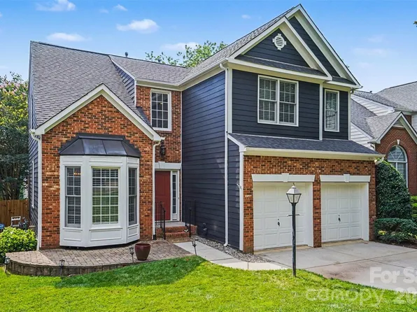 1926 Dunhill Dr, Charlotte, NC 28205