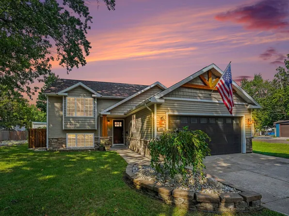 409 E Orleans St, Otsego, MI 49078