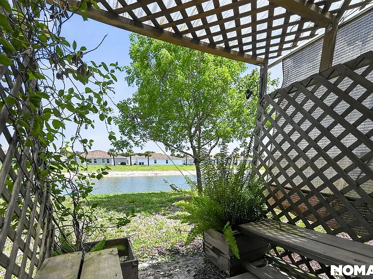18266 Minorea Ln — Photo 31