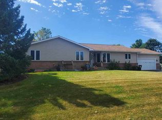 7903 Walker St, Harvard, IL 60033