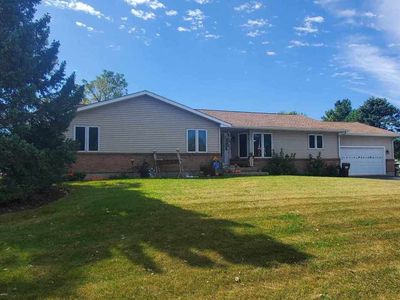 7903 Walker St, Harvard, IL, 60033