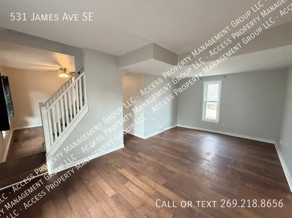 531 James Ave SE, Grand Rapids, MI 49503