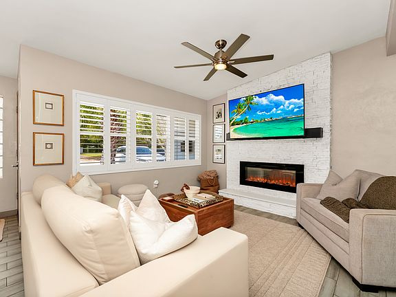 3rd image of 532 Darcey Dr