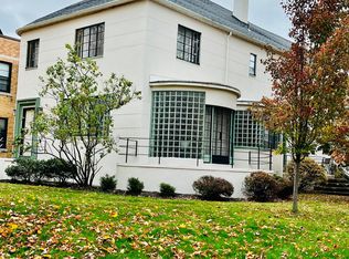 17 Vick Park APT 2, Rochester, NY 14607