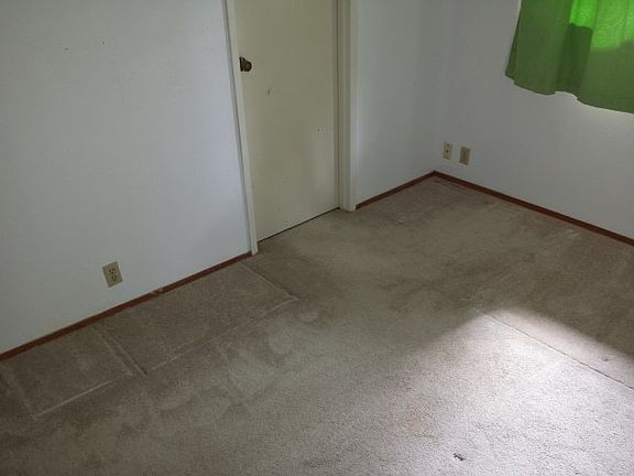 5th image of 1276 Terra Nova Blvd
