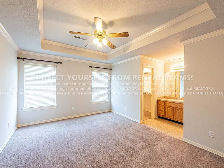 245 Ravenwood Rd — Photo 8