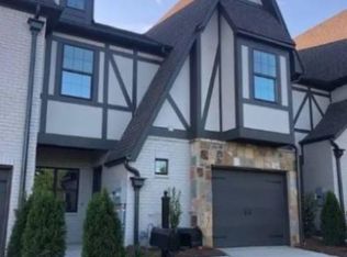 4215 Lennox Dr, Vestavia Hills, AL 35216