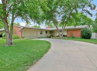 5614 E Coe Dr, Wichita, KS 67208
