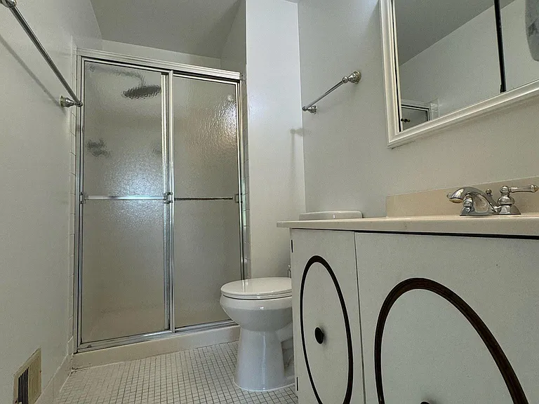 7470 Westlake Ter #14 — Photo 34