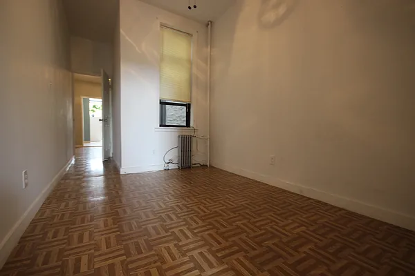 Rented by Nooklyn NYC LLC | media 9