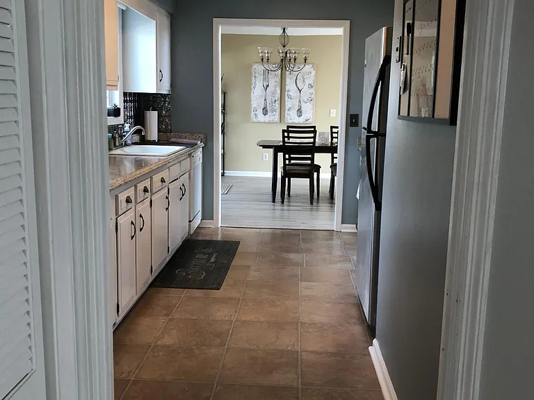 4726 Stillwell Rd — Photo 15