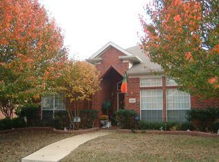 2002 Highlander Dr, Rowlett, TX 75088