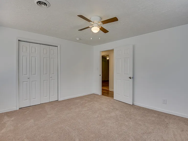 462 Morgan St NW — Photo 10