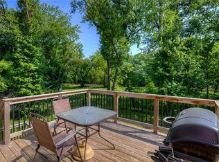 607 S 4th St, Adel, IA 50003