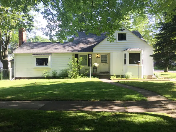 31704 Florence St, Garden City, MI 48135
